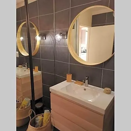 Apartment Mazet De Gigaro, Face A La Pinede